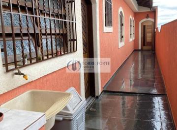 Casa · 236m² · 3 Quartos · 6 Vagas · Sobardo 3 dormitórios 1 suíte 6 vagas Vila Franci