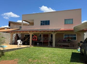 Casa de 5 quartos, Brasília · Condomínio RK - Lindo sobrado, vendo ou troco por casa térrea