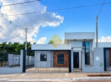 Casa · 78m² · 3 Quartos · 2 Vagas · A Casa de Esquina Que Você Procurava Está Aqui!