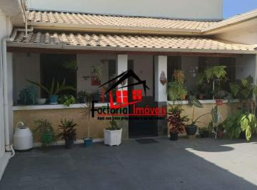 Casa · 200m² · 3 Quartos · 2 Vagas · Casa de 3 quartos à venda no bairro Glória – Belo Horizonte/MG