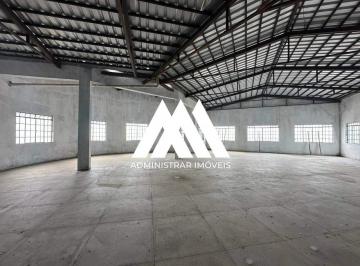 Comercial · 320m² · Alugo galpão comercial em Itaúna com excelente localização!!