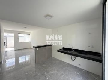 Casa · 125m² · 3 Quartos · 2 Vagas · Casa Geminada à venda 3 quartos no Bairro CENTRO