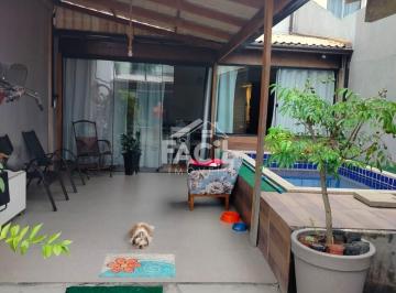 Casa · 180m² · 2 Quartos · 2 Vagas · Casa em Bicanga  -  Serra