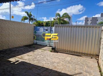 Casa · 380m² · 4 Quartos · 4 Vagas · CASA NA PRAIA DO POÇO COM ÁREA DE 380M²