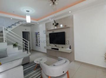 Casa · 125m² · 4 Quartos · 2 Vagas · Oportunidade - Casa Sobrado - Bosque dos Eucaliptos - 183,54m².