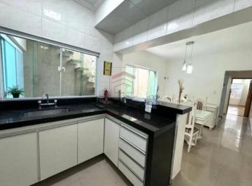Casa · 200m² · 3 Quartos · 2 Vagas · Sobrado na Vila Prudente - 200m2 - 3 dormitórios - 1 suíte - 2 vagas
