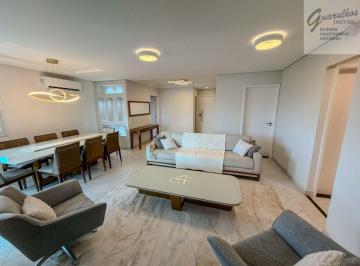 Apartamento · 170m² · 3 Quartos · 4 Vagas · Apartamento Edifício Verona 170m², 3 suites, 4 vagas, Centro