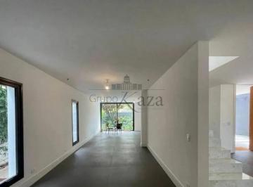 Casa · 544m² · 4 Quartos · 6 Vagas · Casa - Alto de Pinheiros - 4 Dormitórios - 544m².