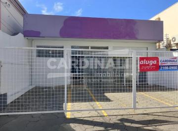 Comercial · 270m² · 4 Vagas · Salão comercial, com excelente localização próximo a comércio.