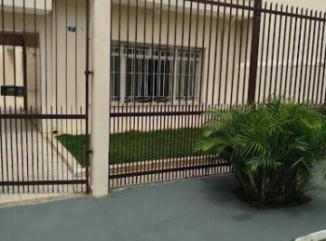 b33adca935fb69325881734ede60db5ab09cda6a · Casa no Bairro Vila Galvao
