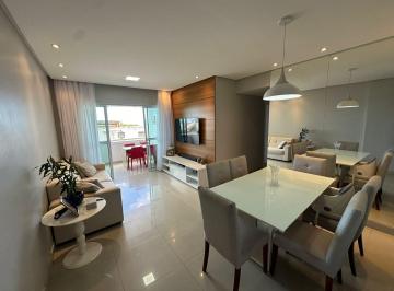 Apartamento · 84m² · 3 Quartos · 2 Vagas · Apartamento à venda 03 Quartos Suíte 84m2 Nascente Reformado no Costa Azul