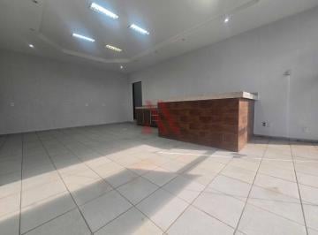 Comercial · 50m² · Setor Campinas Sala comercial com 50m² em posto de combustível com grande fluxo de veículos e pedest