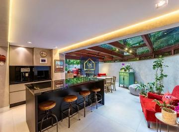 Apartamento · 205m² · 4 Quartos · 2 Vagas · Apartamento Garden Alto Padrão com 4 dormitórios (2 suítes). São 205,75m² privativos por R$ 2.249.00