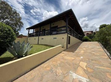 a407e099b0af8cc76e6a97ac63ae155beb5bdb00 · Casa  à venda no Bosque das Arapongas - Serra Negra/SP