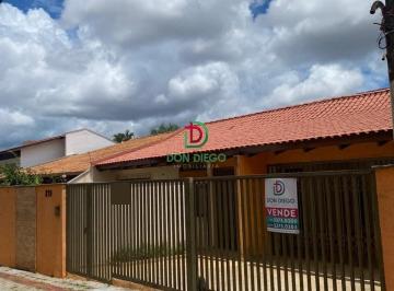 Casa · 230m² · 3 Quartos · 4 Vagas · Casa em Campo Belo, Londrina/PR