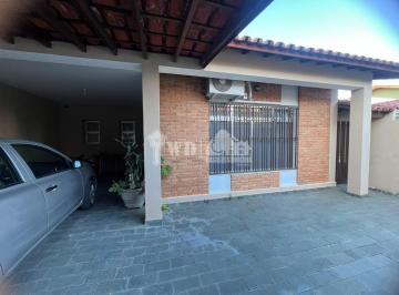 GARAGEM · Casa 4 quartos Jardim Sairá, com 300 m² de área.