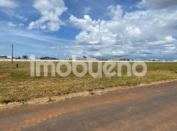 dahqkbs2otzhndi5mdk2zdc4_md · Lote ao lado do Santa Felicidade, Setor parque lago, 300m²