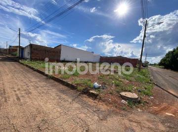 lkazi1m2otmwndy2yjq4ogrm_md · Lote de esquina na rua 6 do Jardim Triângulo, 475,5m²
