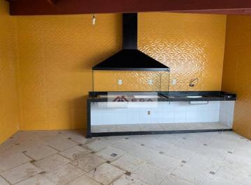 61719c8e2a4666b0c60367a478f76c92a1b2ff71 · Casa com 3 quartos a venda