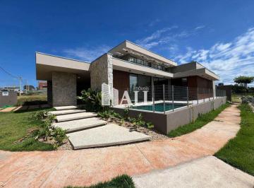 Casa · 250m² · 3 Quartos · 4 Vagas · Casa de Condomínio, Botanic Residence, Rio Preto