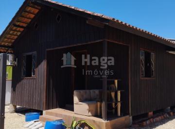 Casa · 364m² · 2 Quartos · Casa com Galpão no Centro em Guabiruba/SC