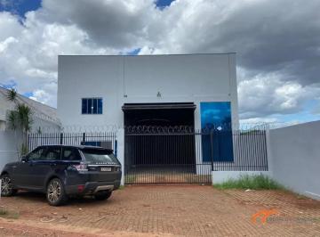 BARRACÃO 650m² c/ mezanino. · BARRACÃO 650m² c/ mezanino.