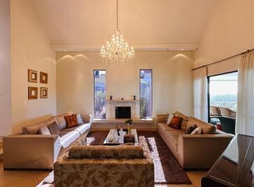 CASA A VENDA - JARDIM ITATIAIA I · CASA A VENDA - JARDIM ITATIAIA I