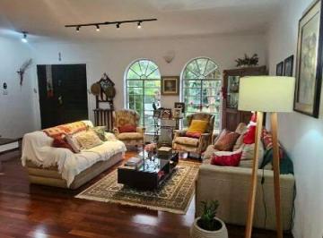 Casa · 220m² · 3 Quartos · 2 Vagas · Sobrado à venda 3 quartos 1 suíte 2 vagas Nova Petrópolis - São Bernardo do Campo - SP