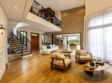 Casa Venda 488m² de 3 quartos · Casa à Venda Porteira Fechada Alto Padrão Frente para Reserva
