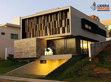 Foto 01 · Casa Duplex para Venda, 4 Suítes, 5 Banheiros, Área Total de 300 m²,  em Condomínio Fechado, Alphavi