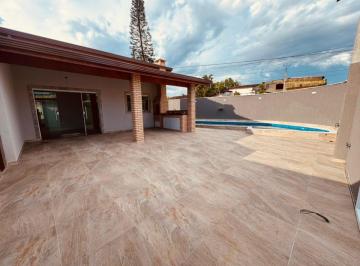 Casa de 3 quartos, Itanhaém · Casa Alto padrão cibratel 2 03 quartos e piscina Linda