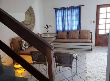 Casa de 3 quartos, Guarulhos · Casa com 210 m² e 3 quartos à venda em Vila Galvão