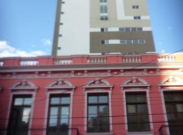Apartamento de 1 quarto, Curitiba · Studio no Centro, novo, próximo a UFPR, andar alto, elevador, semimobiliado