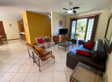Casa de 2 quartos, Mogi das Cruzes · Casa com 180 m² e 2 quartos à venda em Vila Lavínia