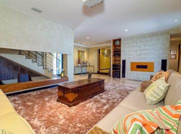 Casa de 6 quartos, Brasília · Casa a Venda - SHA conjunto 4 em Arniqueira, conforto, sofisticação e exclusividade em um só lugar.