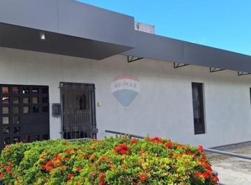 Casa · 357m² · 7 Quartos · 6 Vagas · Espetacular Casa de Esquina na Rua Laurindo Coelho – Localização Privilegiada para o Seu Negócio!
