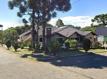 Casa · Casa de esquina à venda com 6 dormitórios, salão de festas e jardim - Canela RS