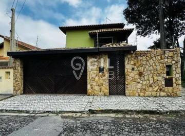 Casa de 4 quartos, Jacareí · Sobrado em Cidade Jardim, Jacareí/SP de 260m² 4 quartos à venda por R$ 870.000,00