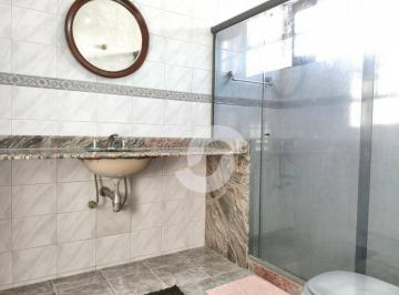 Casa · 240m² · 4 Quartos · 6 Vagas · Casa em São Francisco, Niterói/RJ de 240m² 4 quartos à venda por R$ 850.000,00