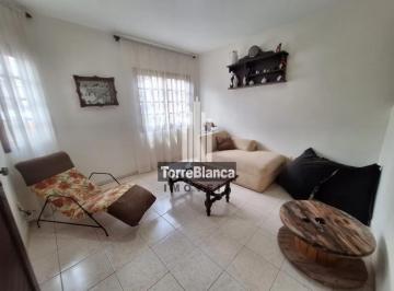Casa · 127m² · 1 Quarto · 1 Vaga · Sobrado em Estrela, Ponta Grossa/PR de 127m² 1 quartos para locação R$ 4.500,00/mes