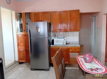Casa · 310m² · 2 Quartos · 4 Vagas · Casa em Jardim Bela Vista, Jacareí/SP de 0m² 2 quartos à venda por R$ 300.000,00