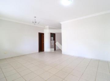 Casa · 250m² · 3 Quartos · 4 Vagas · Casa para Aluguel - Tabajaras, 3 Quartos,  250 m² - Uberlândia