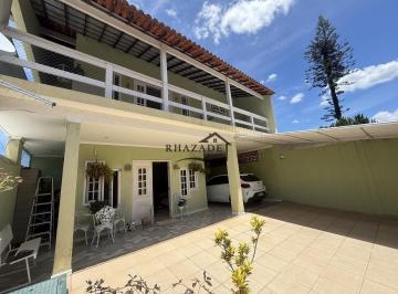 Casa · 200m² · 5 Quartos · 2 Vagas · Casa com 4 Dormitórios + Edícula no Condomínio Terra Verde – Itaipu/Niterói
