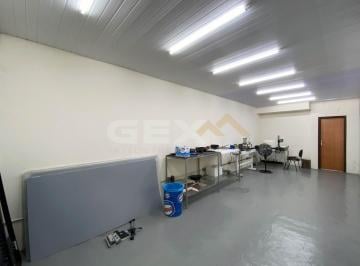 Comercial · 400m² · 5 Quartos · 5 Vagas · Galpão à Venda no Bairro Bom Pastor com 400 m² em Divinópolis/MG.