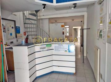 Comercial · 130m² · Sobrado comercial rua principal da regiao Oeste de São Paulo