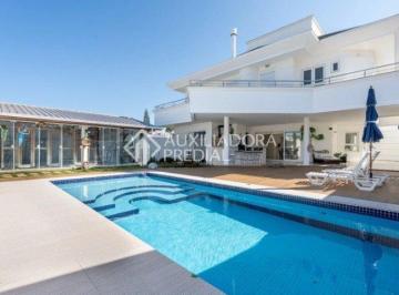 Casa · 834m² · 4 Quartos · 4 Vagas · Casa 4 dormitórios 834m2 privativos 4 vaga s de garagem no bairro Jurere internacional