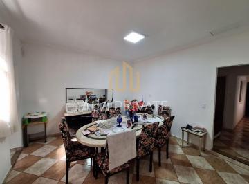 Casa · 180m² · 2 Quartos · 2 Vagas · Vila Anglo Brasileira    2 vagas  2 casas com 2 dormitórios 5 banheiros.