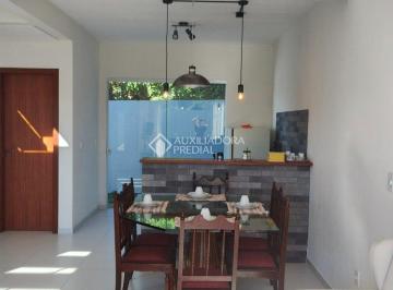 Casa · 90m² · 2 Quartos · 1 Vaga · Auxiliadora Predial aluga, casa geminada, situada no Campeche.