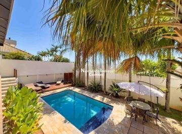 53791c6eb14a69d0daaa48900db793bbfcf735ee · Casa de Alto Padrão com 4 suítes, 340 m² à Venda por R$ 3.590.000