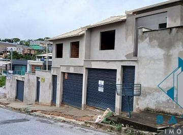 Casa · 60m² · 2 Quartos · 1 Vaga · Casa à venda - em Pérola Negra